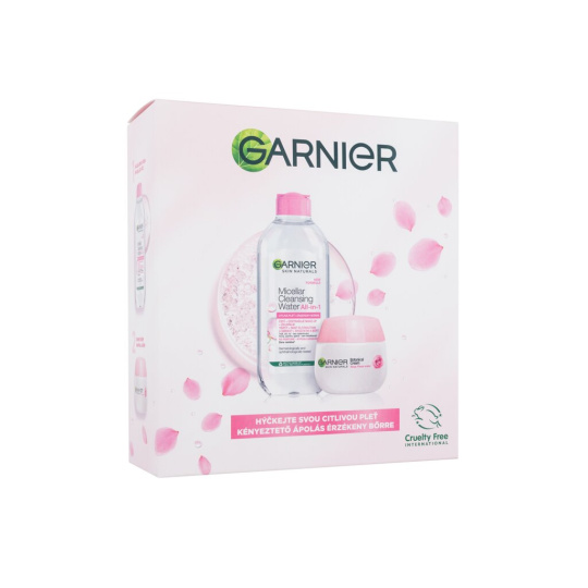 Garnier Skin Naturals Gift Set